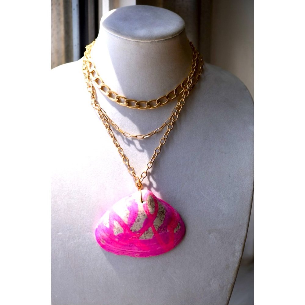 Drip painted pink glitter shell multi link necklace